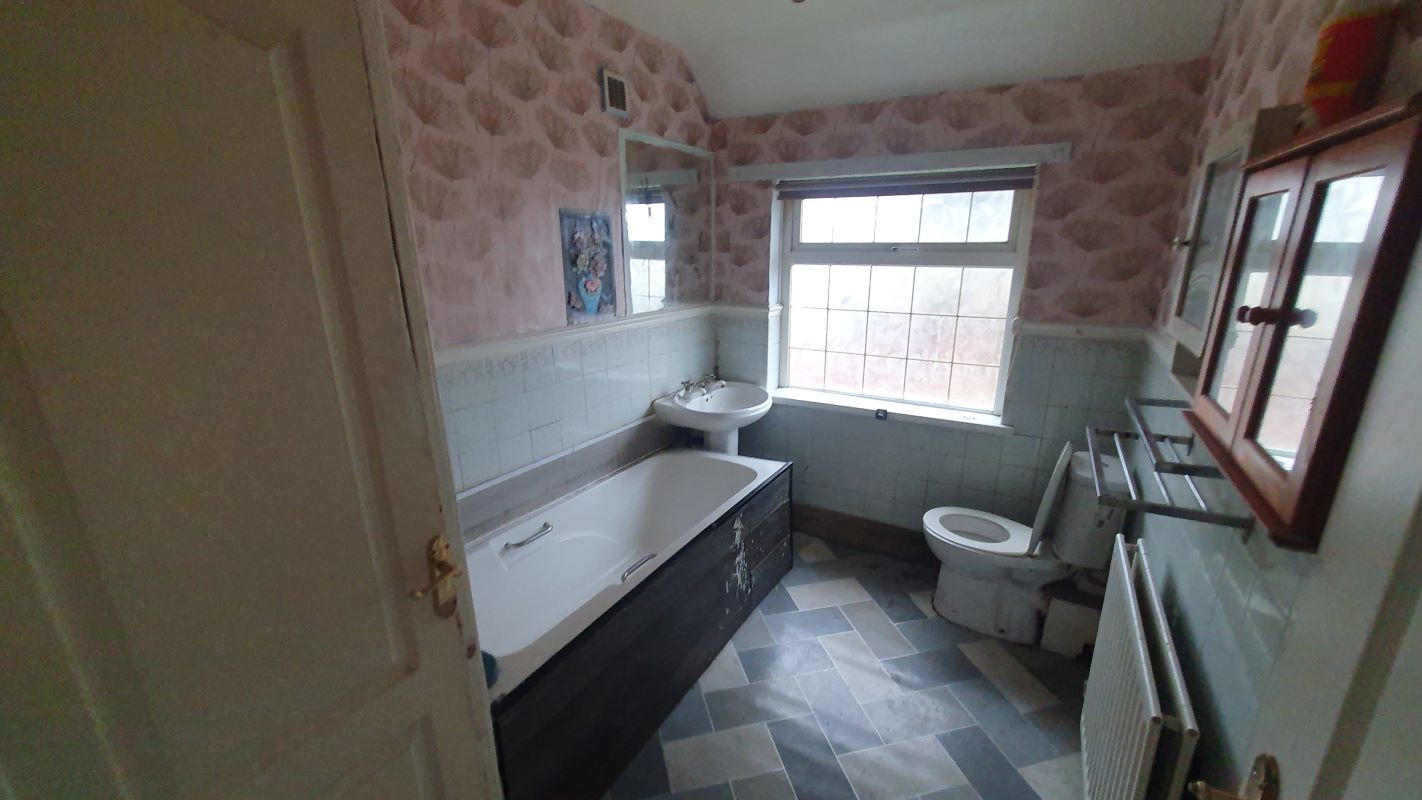 Freehold End Terraced House With Two Bedrooms