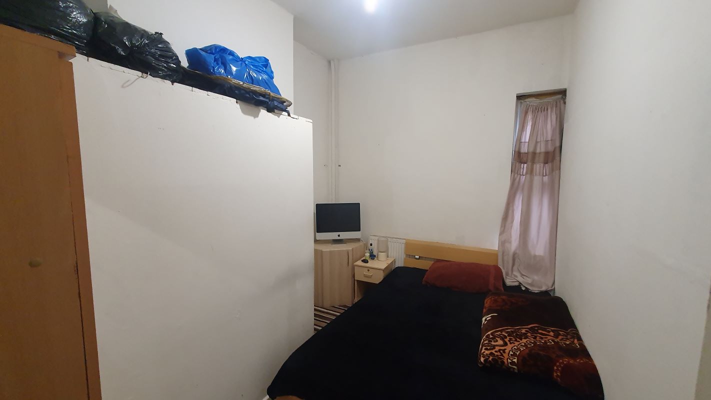 Freehold Retail and Flat Investment (Rental Income £21,000 p.a.)