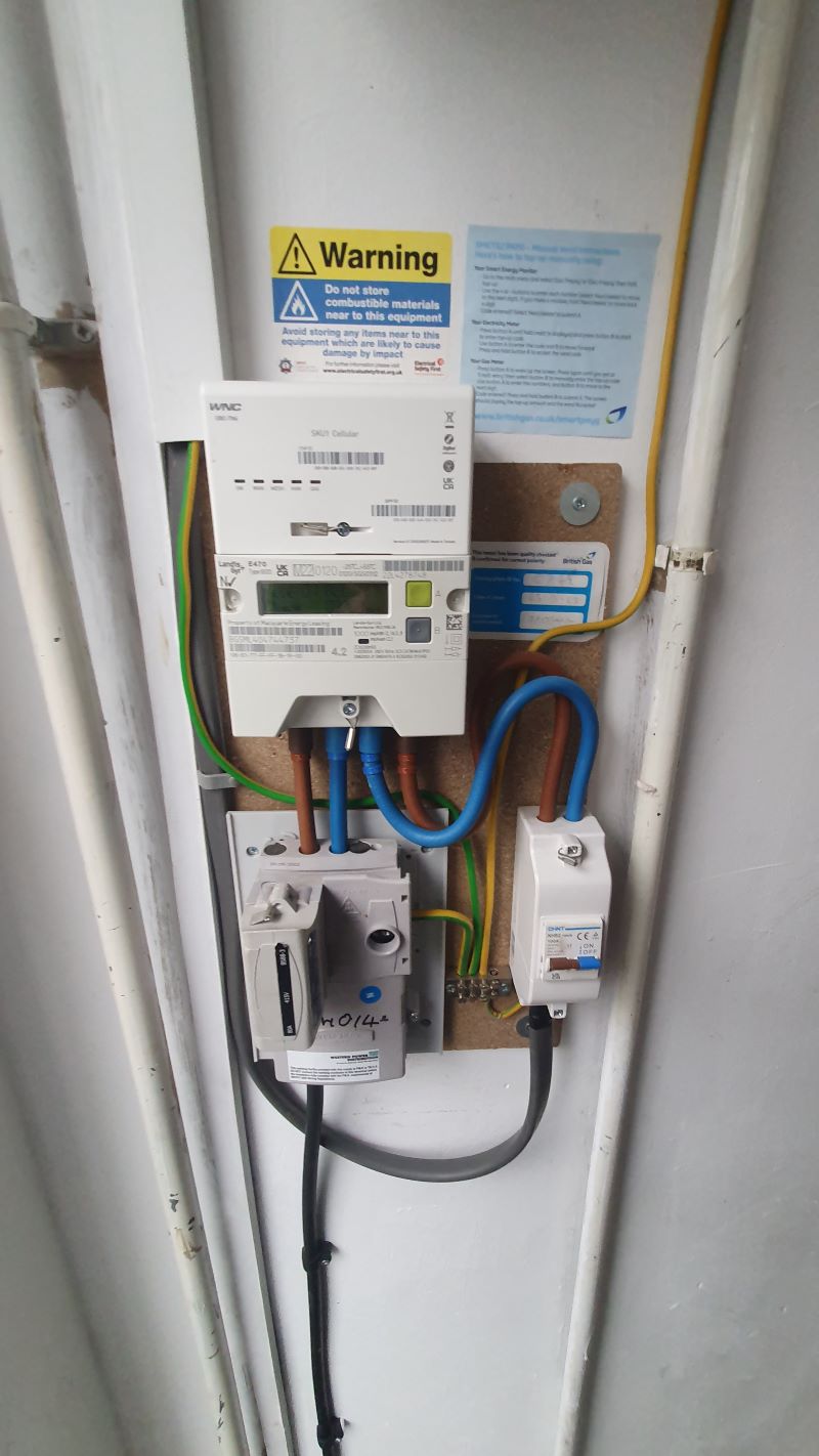 Freehold Retail and Flat Investment (Rental Income £21,000 p.a.)