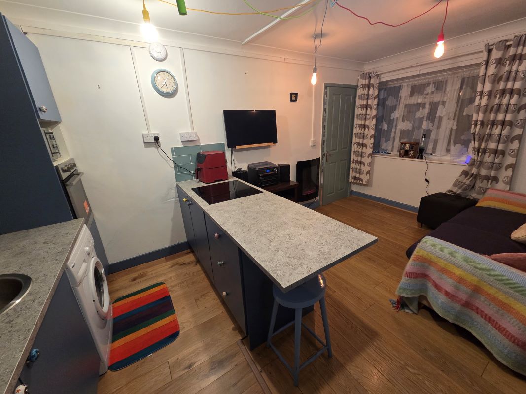 Flat 2, Yenton Court, 742 Chester Road, Erdington, Birmingham, West Midlands, B24 0EB