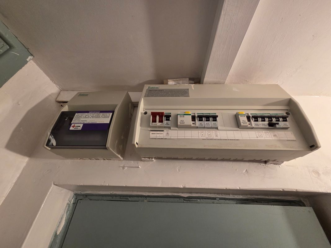 Flat 2, Yenton Court, 742 Chester Road, Erdington, Birmingham, West Midlands, B24 0EB