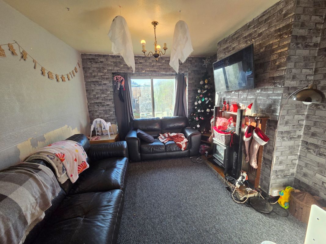 106 Throne Road, Rowley Regis, West Midlands, B65 9LB