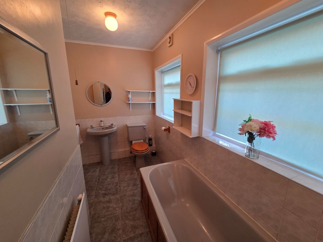 8 School Street, Kings Hill, Wednesbury, West Midlands, WS10 9HU