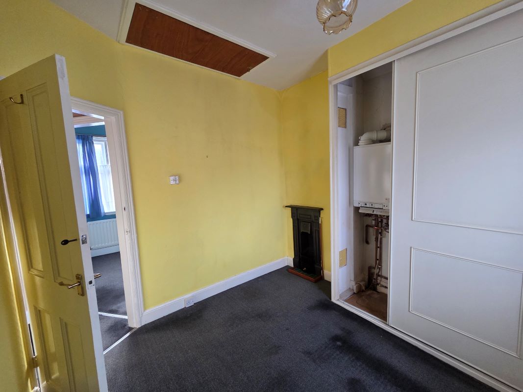 8 School Street, Kings Hill, Wednesbury, West Midlands, WS10 9HU