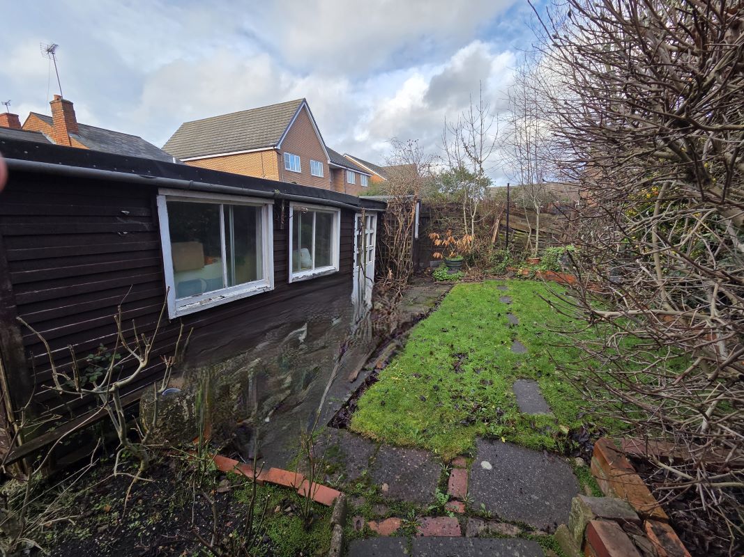 8 School Street, Kings Hill, Wednesbury, West Midlands, WS10 9HU