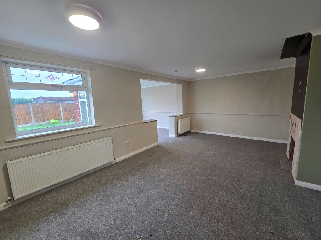 42 Queensway, Castle Donington, Derby, Derbyshire, DE74 2XQ