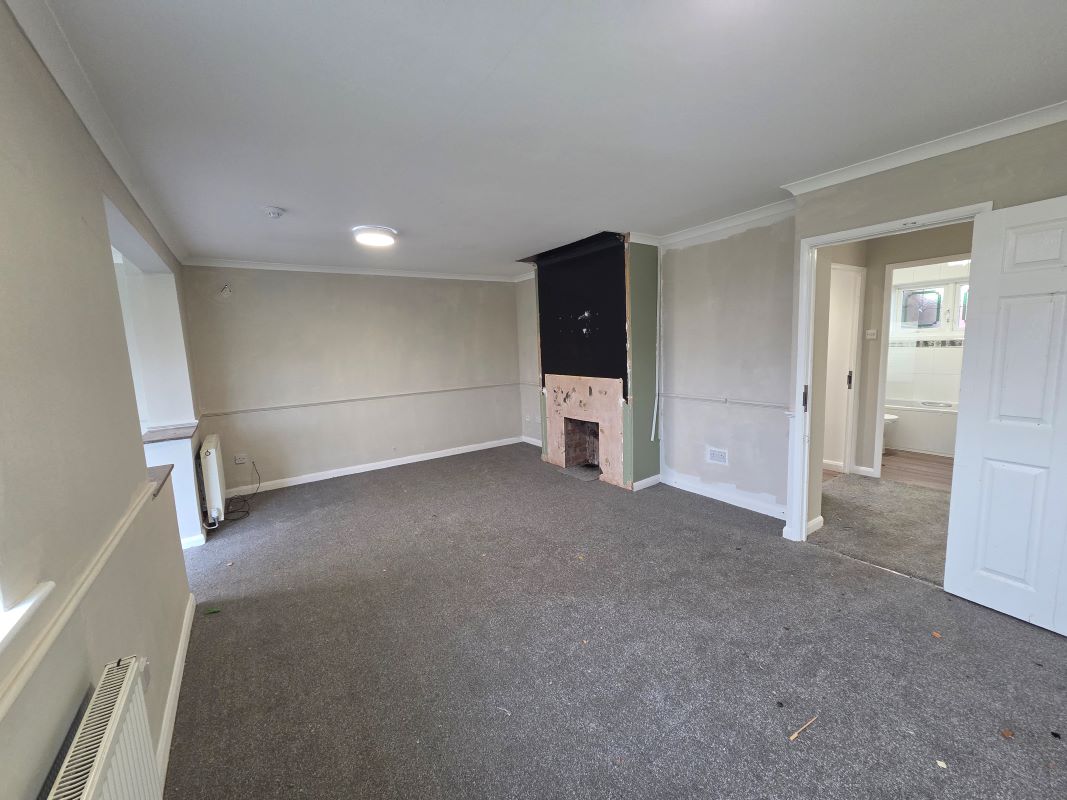 42 Queensway, Castle Donington, Derby, Derbyshire, DE74 2XQ