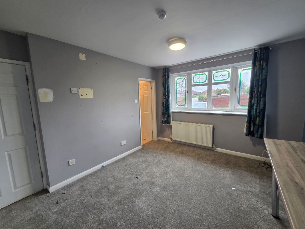 42 Queensway, Castle Donington, Derby, Derbyshire, DE74 2XQ