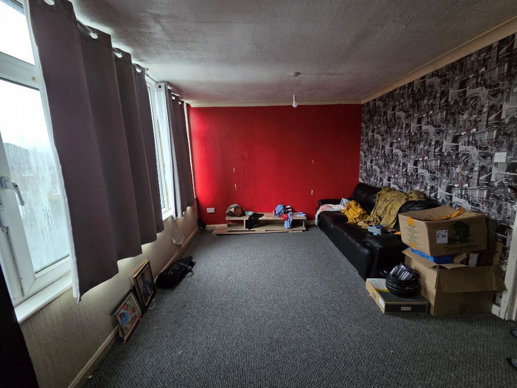 69 Wheatsheaf Road, Tividale, Oldbury, West Midlands, B69 1SL