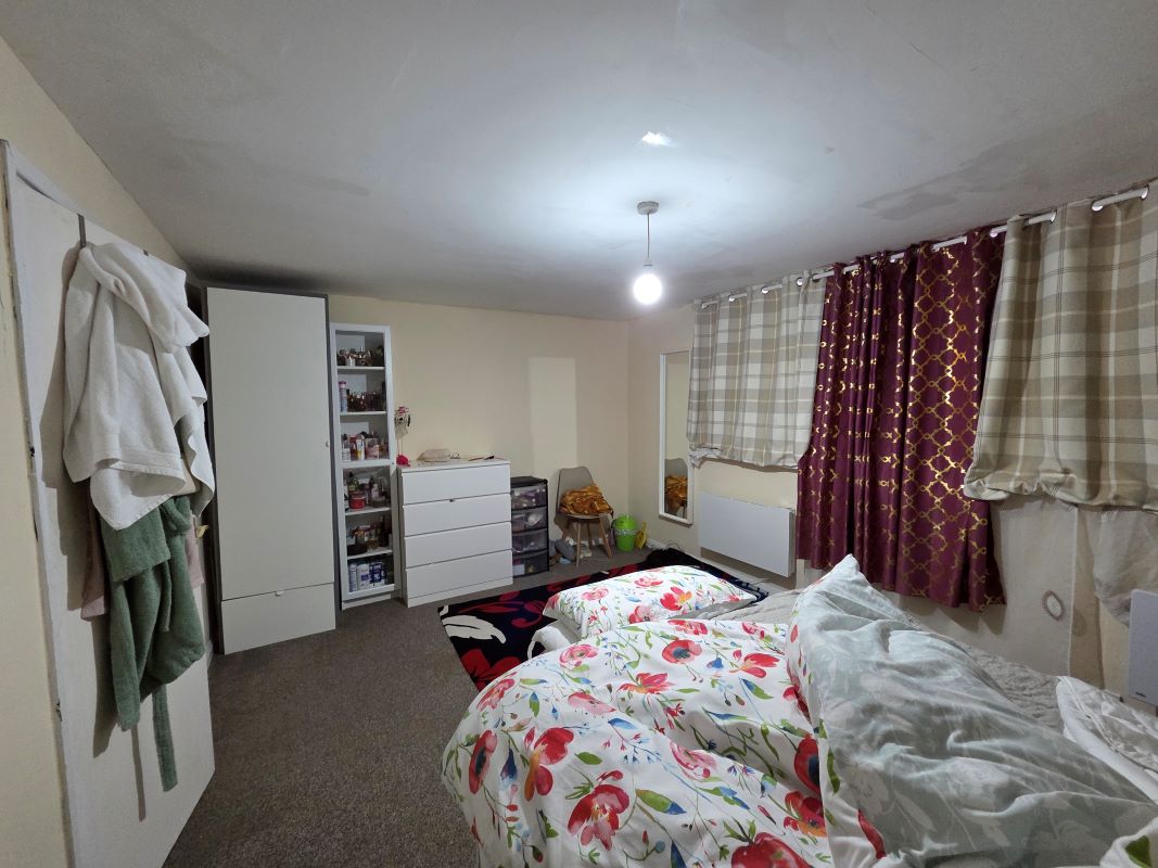 69B Wheatsheaf Road, Tividale, Oldbury, West Midlands, B69 1SL