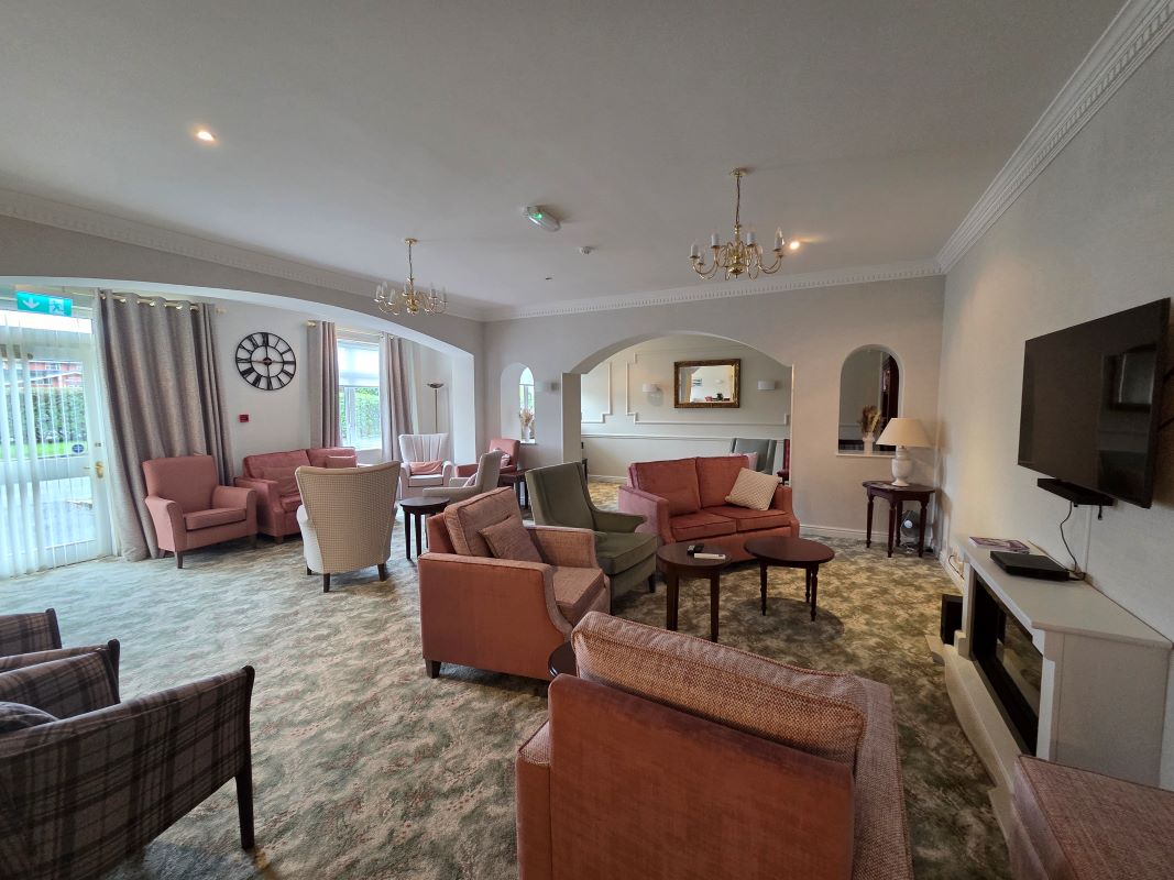 Apartment 36 Kingsford Court, 125 Ulleries Road, Solihull, West Midlands, B92 8DT