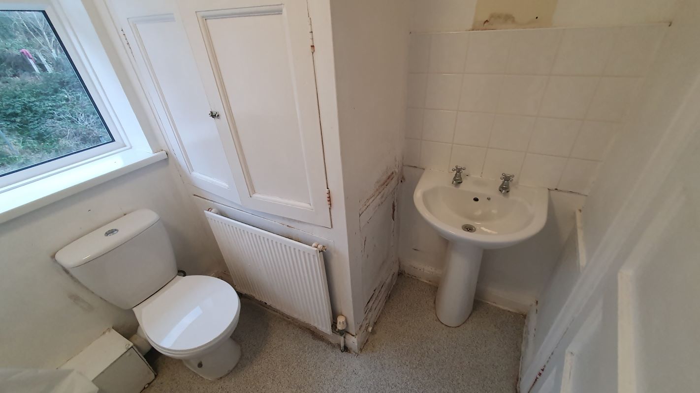 40 Valley Road, Lye, Stourbridge, West Midlands, DY9 8JE