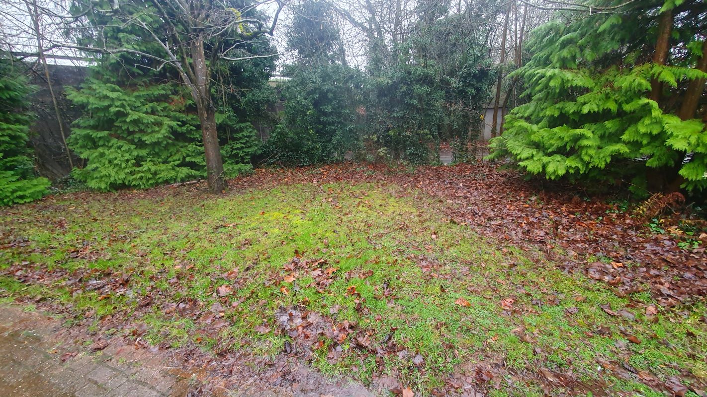 5 The Hedgerows, Shortbutts Lane, Lichfield, Staffordshire, WS14 9BU