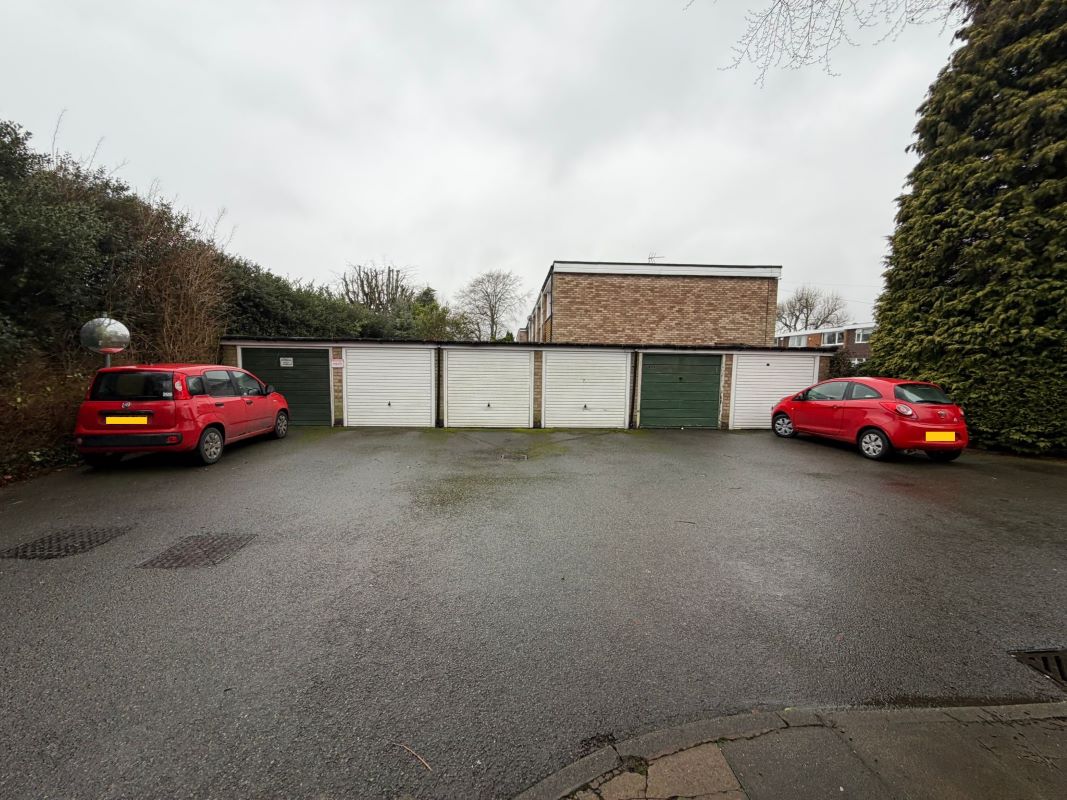 28 Torridon Croft, Moseley, Birmingham, West Midlands, B13 8RG