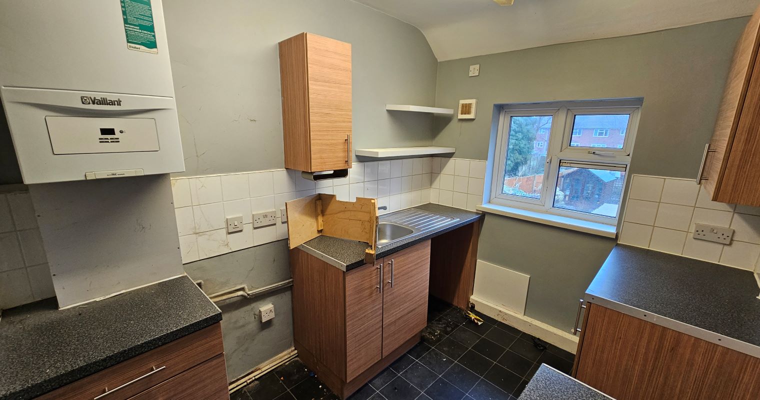 186A Stephenson Avenue, Walsall, West Midlands, WS2 7DU