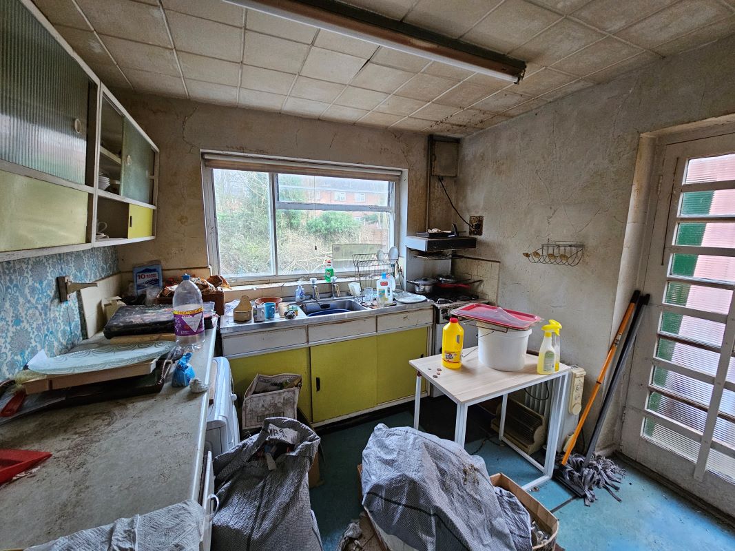 347 Rednal Road, Kings Norton, Birmingham, West Midlands, B38 8EE