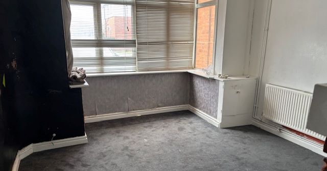 200A Hednesford Road, Heath Hayes, Cannock, Staffordshire, WS12 3DZ