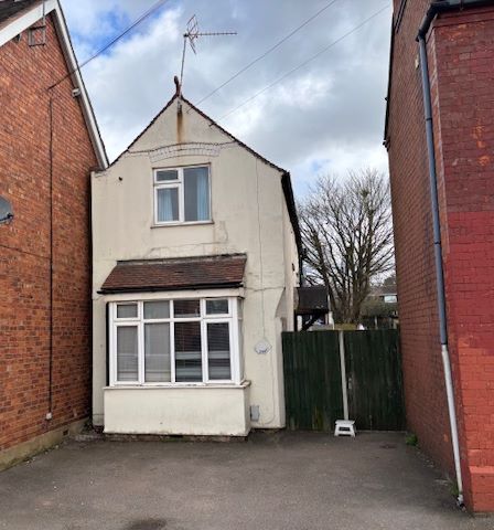 200A Hednesford Road, Heath Hayes, Cannock, Staffordshire, WS12 3DZ