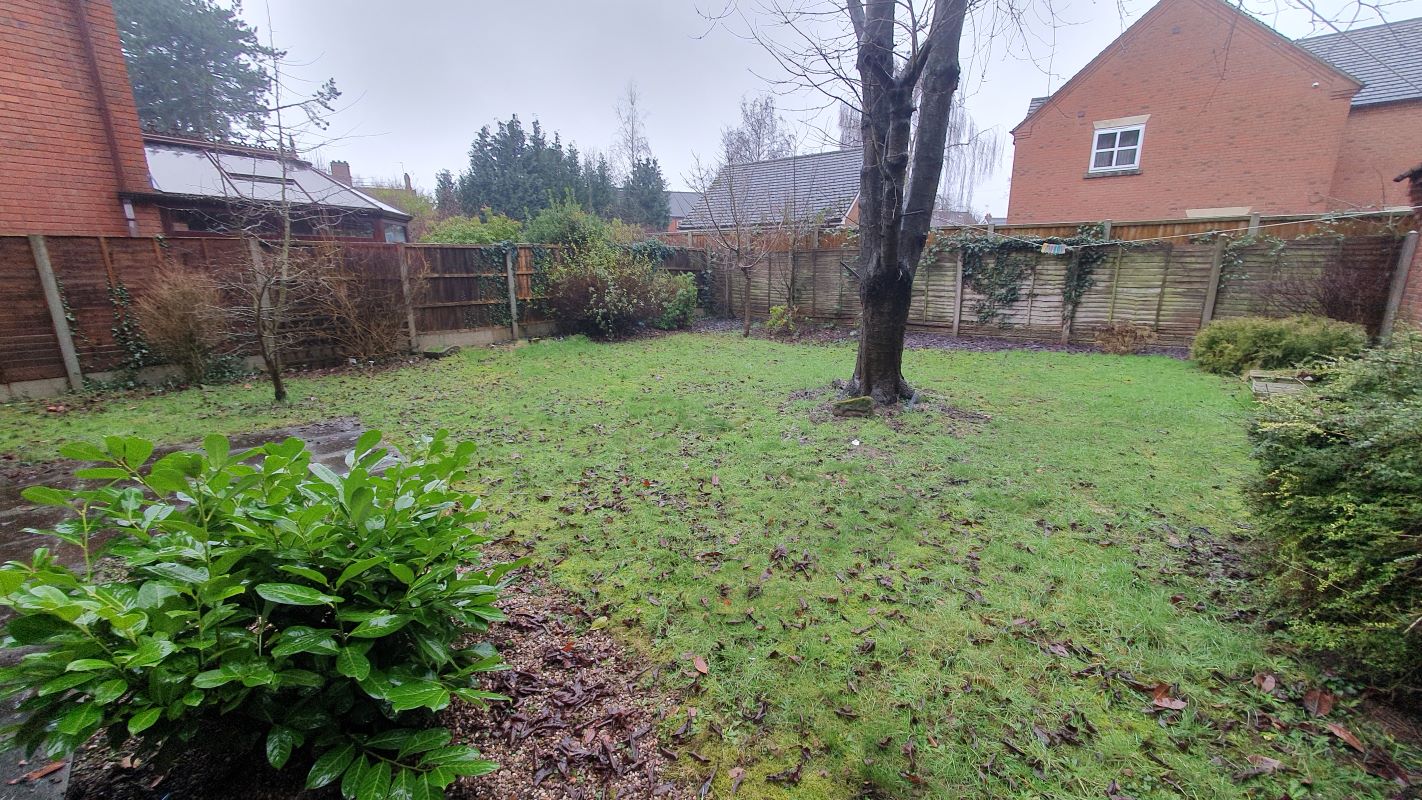 5 The Hedgerows, Shortbutts Lane, Lichfield, Staffordshire, WS14 9BU