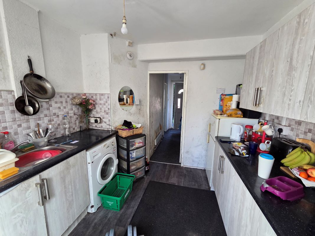 27 Tamerton Road, Bartley Green, Birmingham, West Midlands, B32 3HF