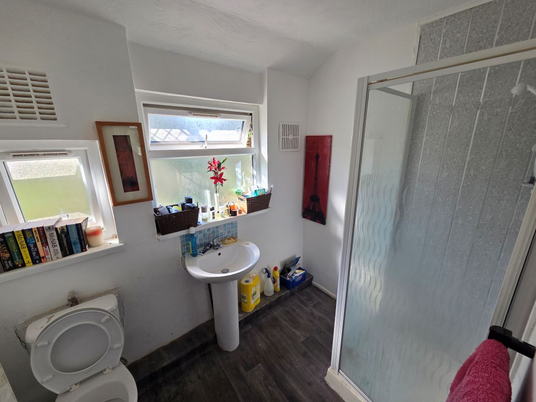 27 Tamerton Road, Bartley Green, Birmingham, West Midlands, B32 3HF