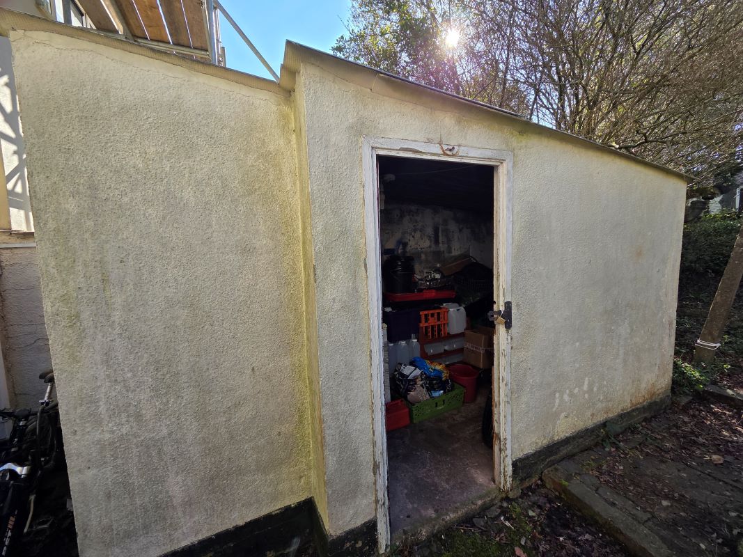 27 Tamerton Road, Bartley Green, Birmingham, West Midlands, B32 3HF