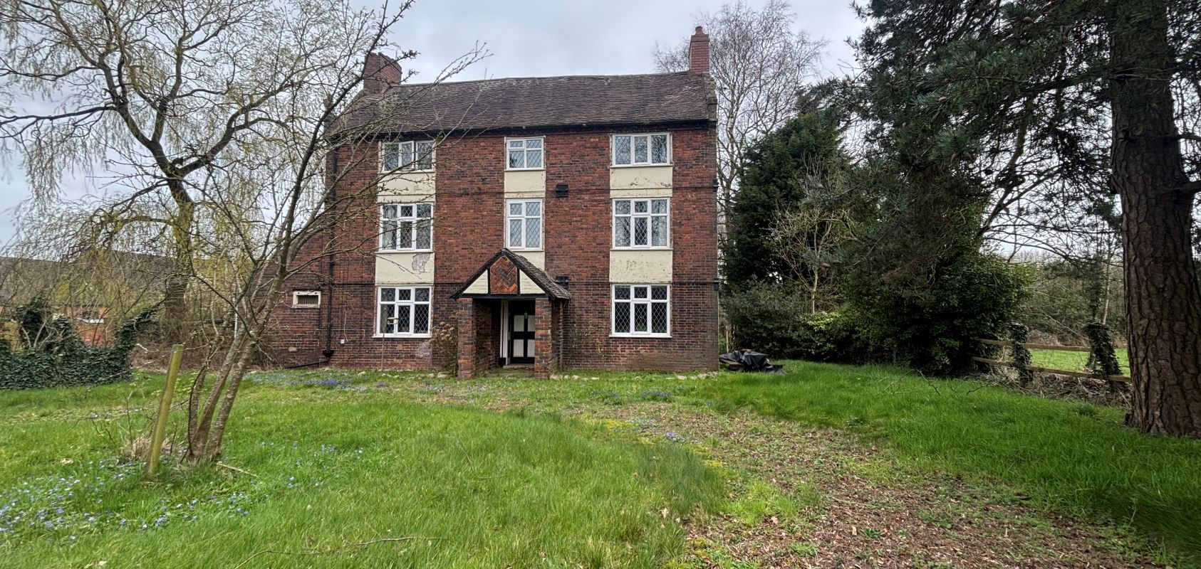 Black Lees Farm,, Wolverhampton Road, Shareshill, Wolverhampton, West Mids, WV10 7LY