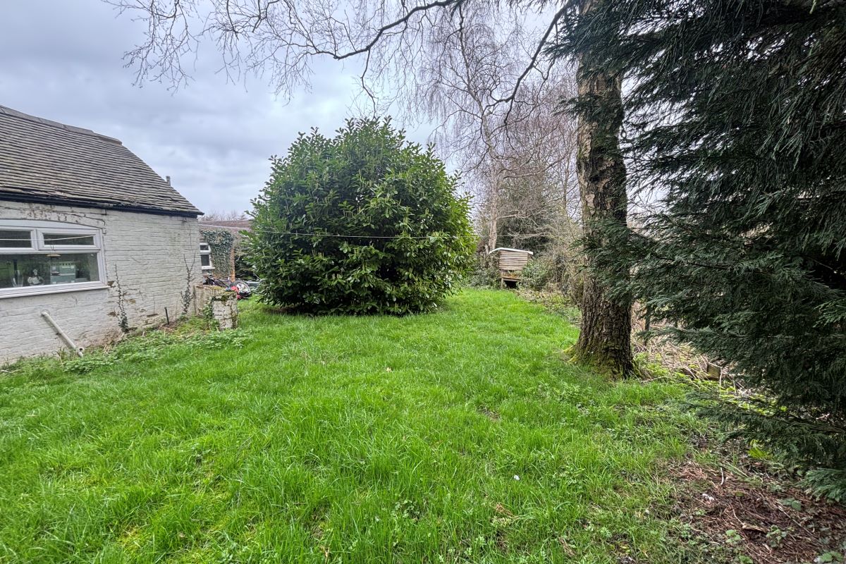 Black Lees Farm,, Wolverhampton Road, Shareshill, Wolverhampton, West Mids, WV10 7LY