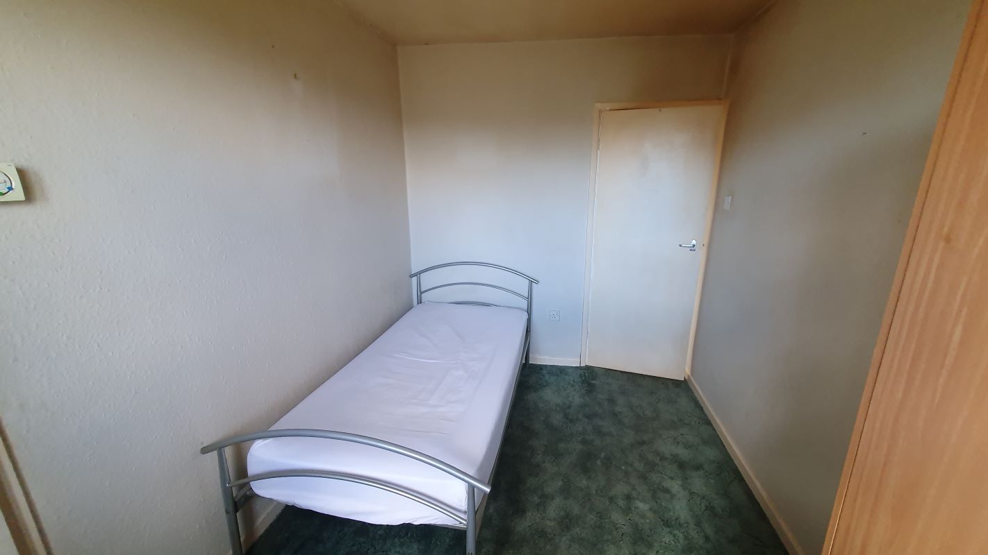 8 Houghton Court, Priory Road, Hall Green, Birmingham, West Midlands, B28 0TA