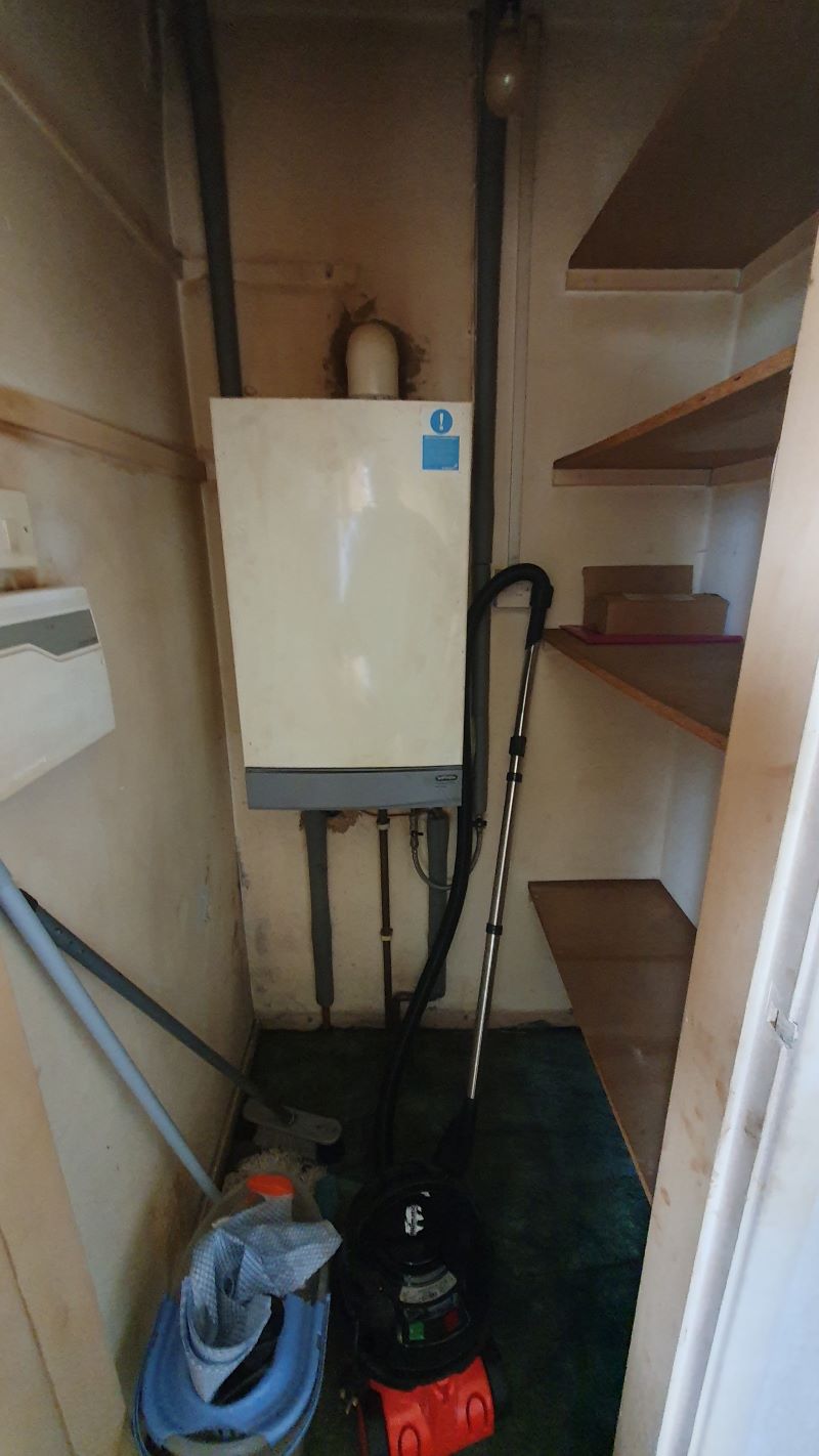 8 Houghton Court, Priory Road, Hall Green, Birmingham, West Midlands, B28 0TA