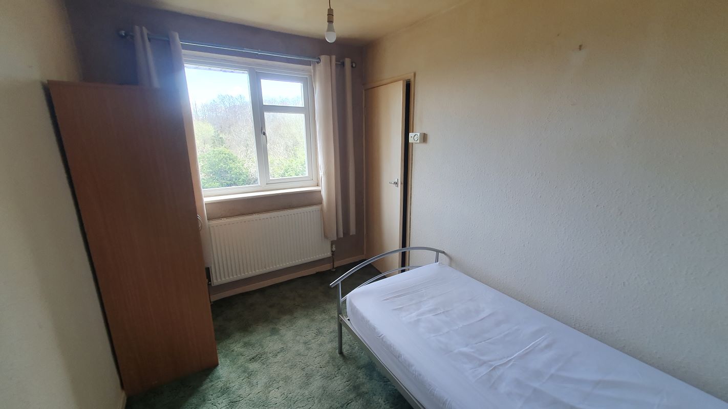 8 Houghton Court, Priory Road, Hall Green, Birmingham, West Midlands, B28 0TA