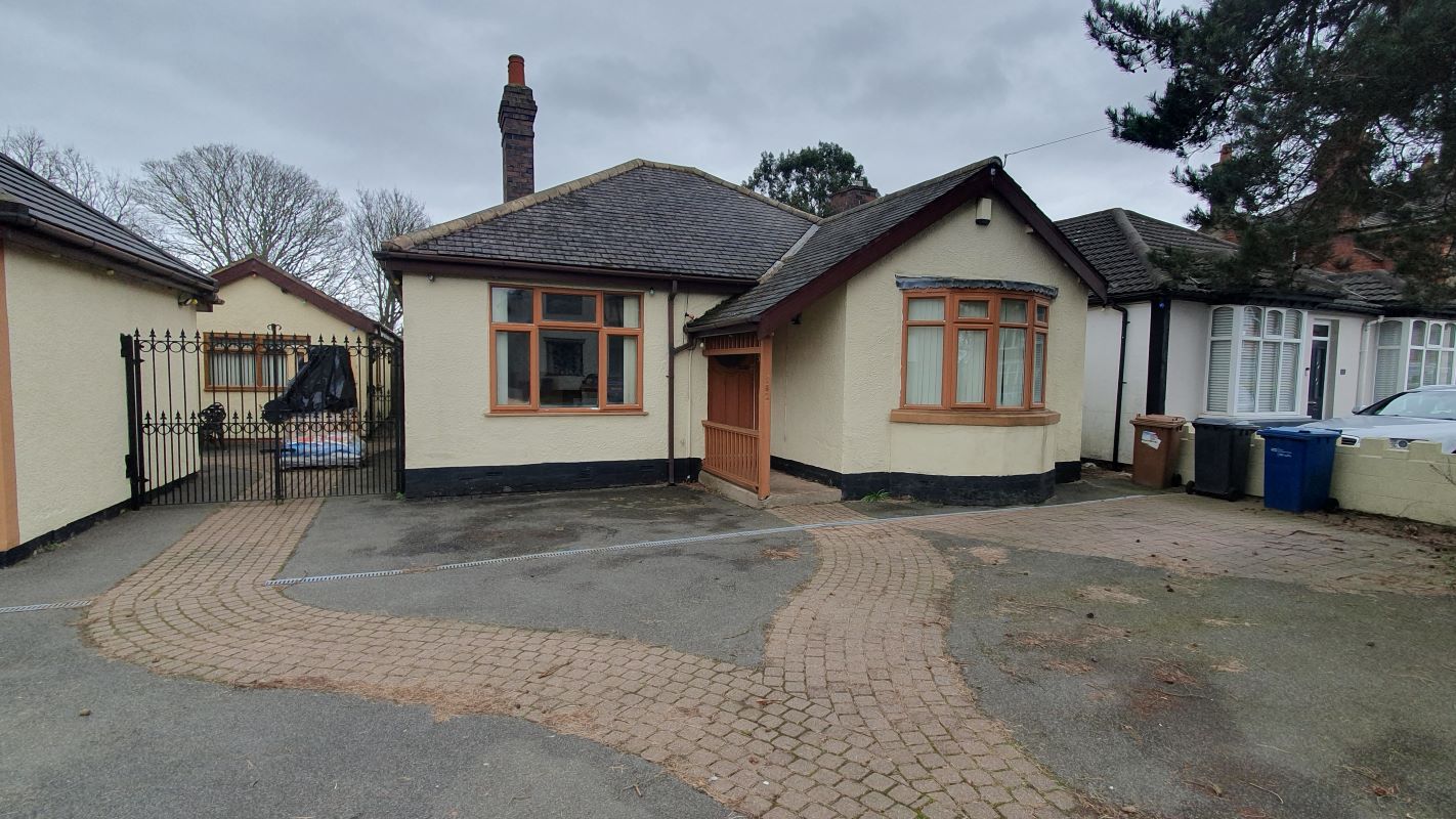 182 High Street, Chasetown, Burntwood, Staffordshire, WS7 3XH