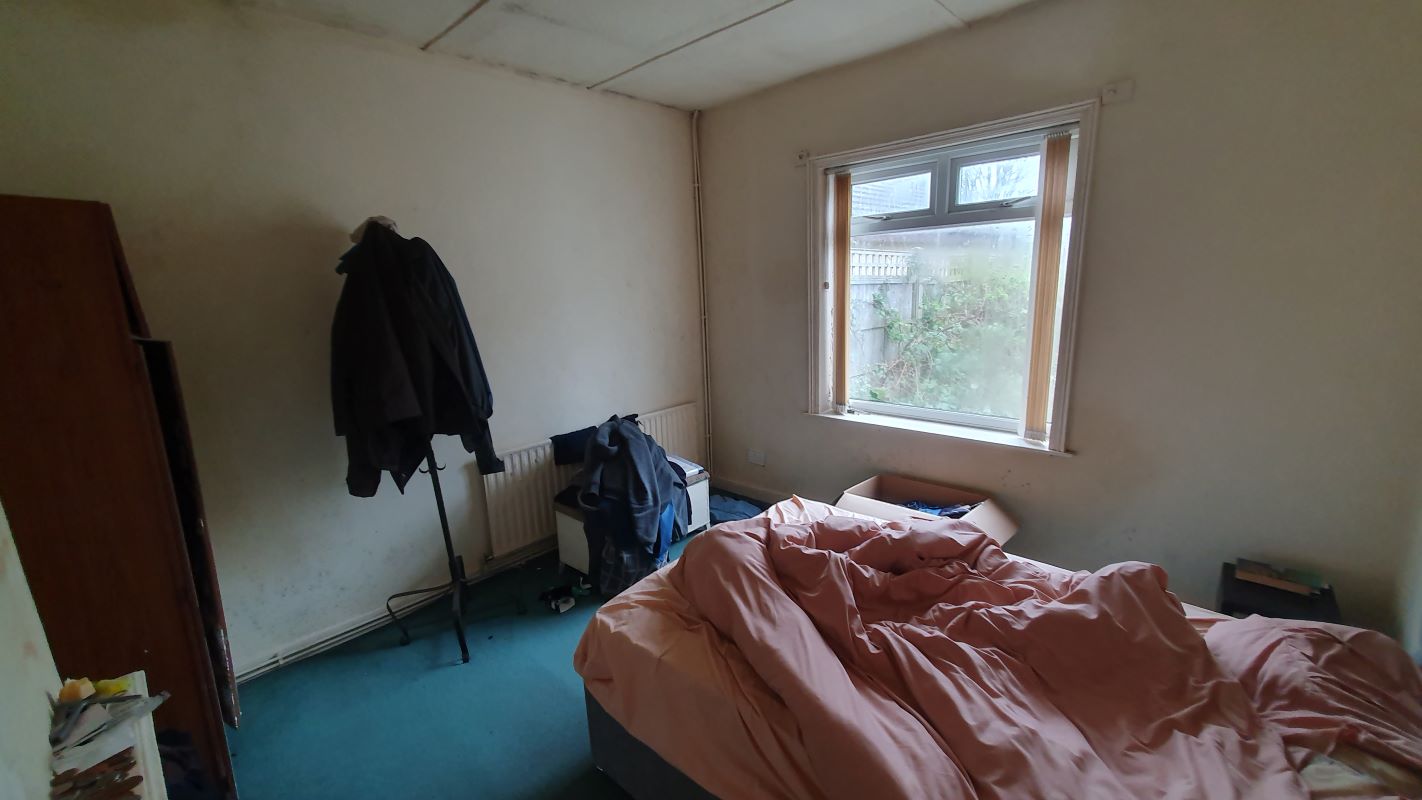 182 High Street, Chasetown, Burntwood, Staffordshire, WS7 3XH