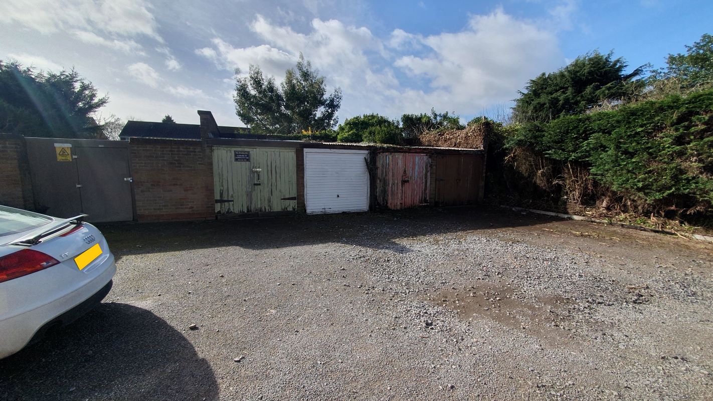 Garage, 44 Vesey Close, Water Orton, Birmingham, West Midlands, B46 1RB