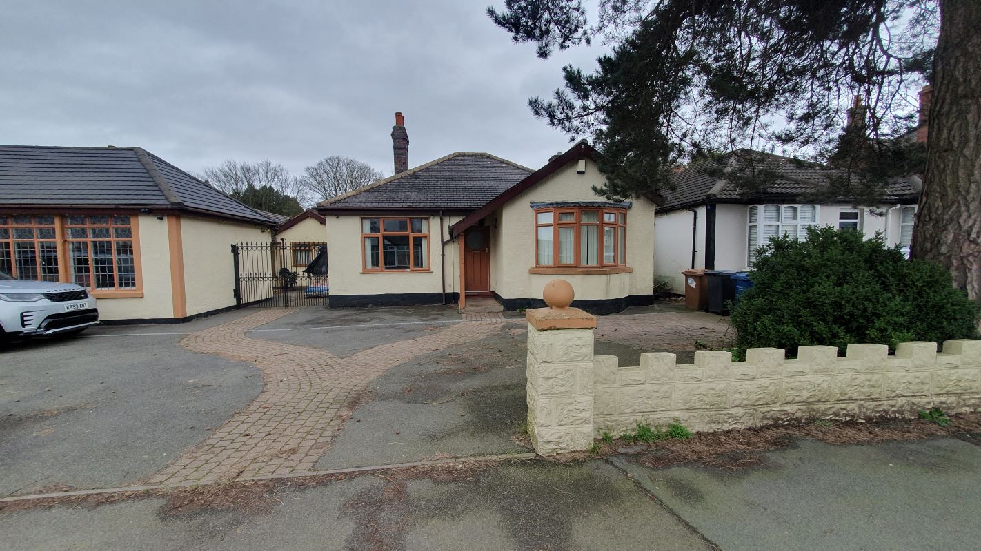 182 High Street, Chasetown, Burntwood, Staffordshire, WS7 3XH