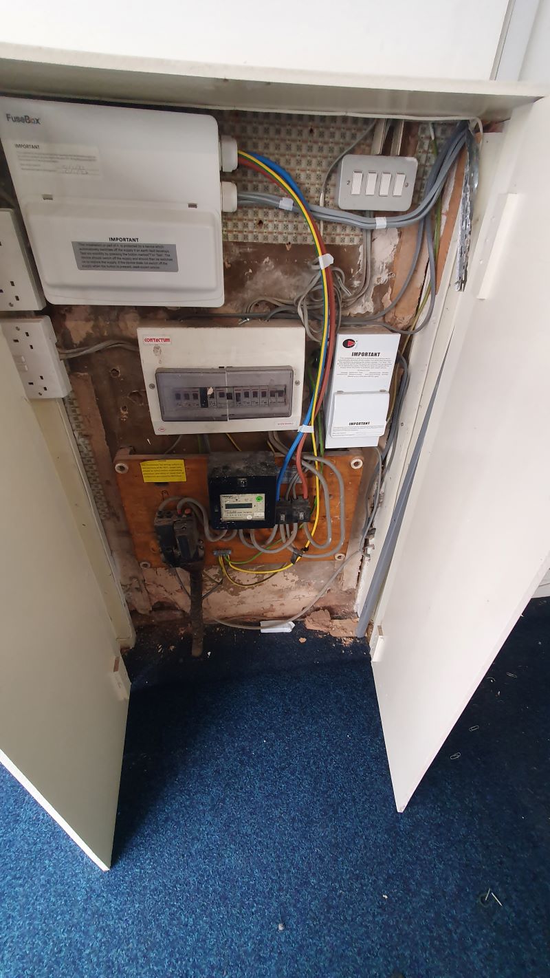 28 Bridge Street, Walsall, West Midlands, WS1 1HR