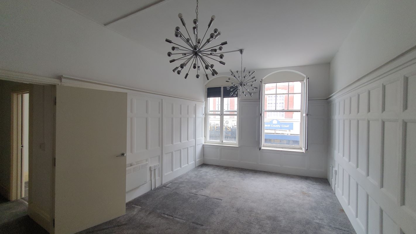 28 Bridge Street, Walsall, West Midlands, WS1 1HR