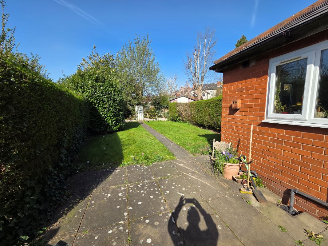 18 Barnsley Road, Edgbaston, Birmingham, West Midlands, B17 8ED