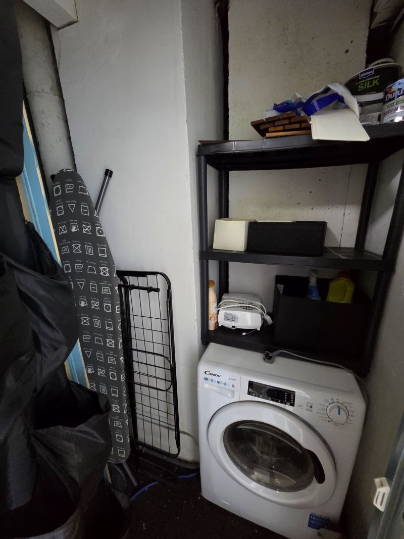 Flat 134 Cleveland Tower, Holloway Head, Birmingham, West Midlands, B1 1UE