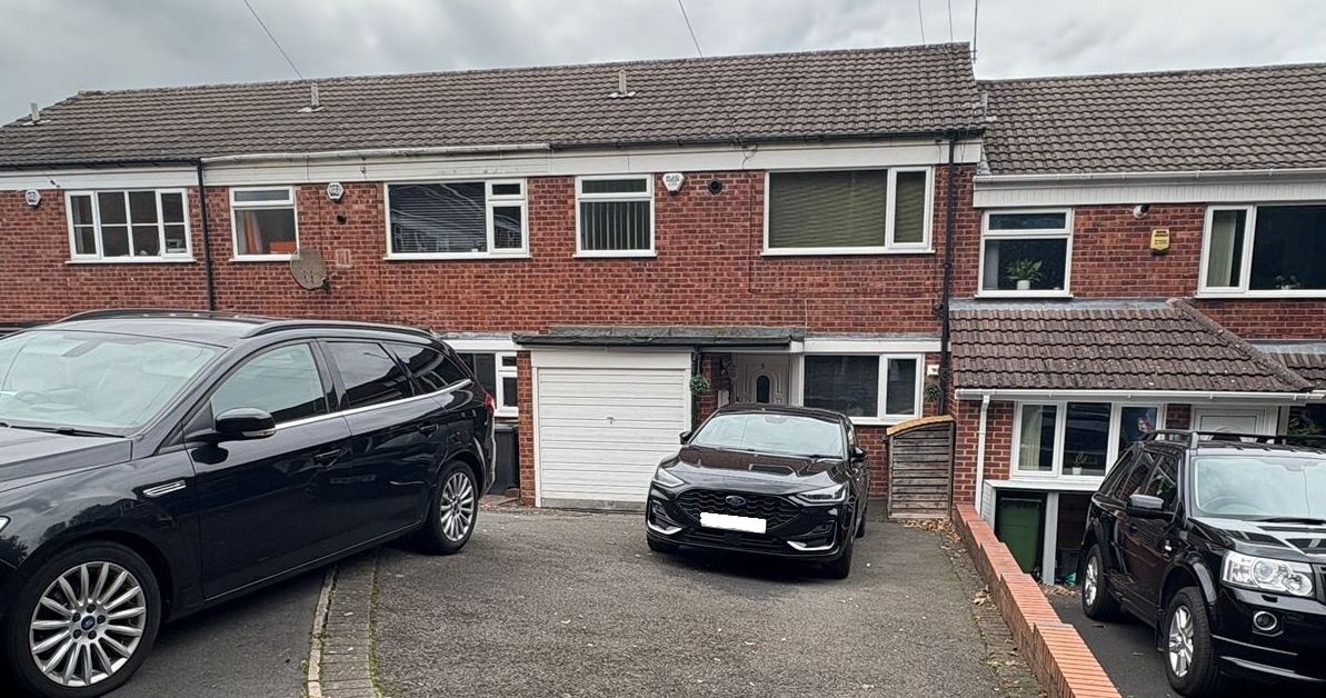 FGR's, 1, 5 & 6 & Land at 3 High Leasowes, Halesowen, West Midlands, B63 4BN
