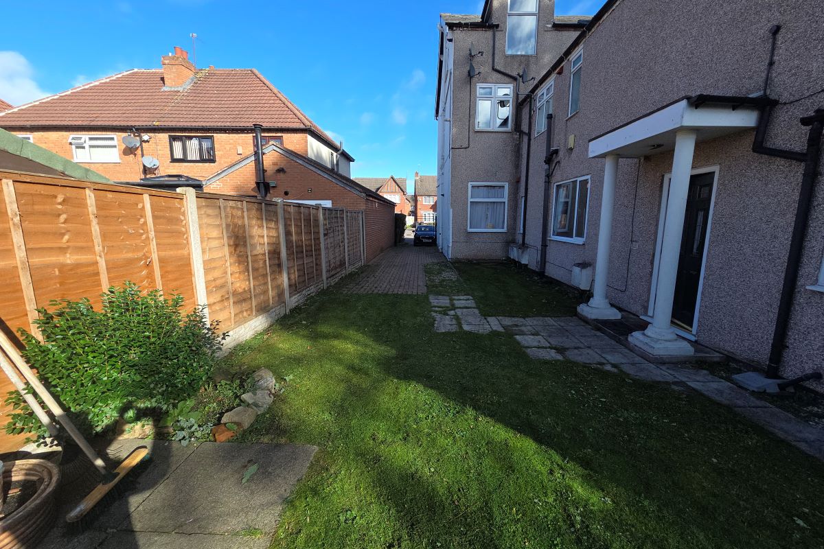 Flat 8, 136 Portland Road, Edgbaston, Birmingham, West Midlands, B16 9SS