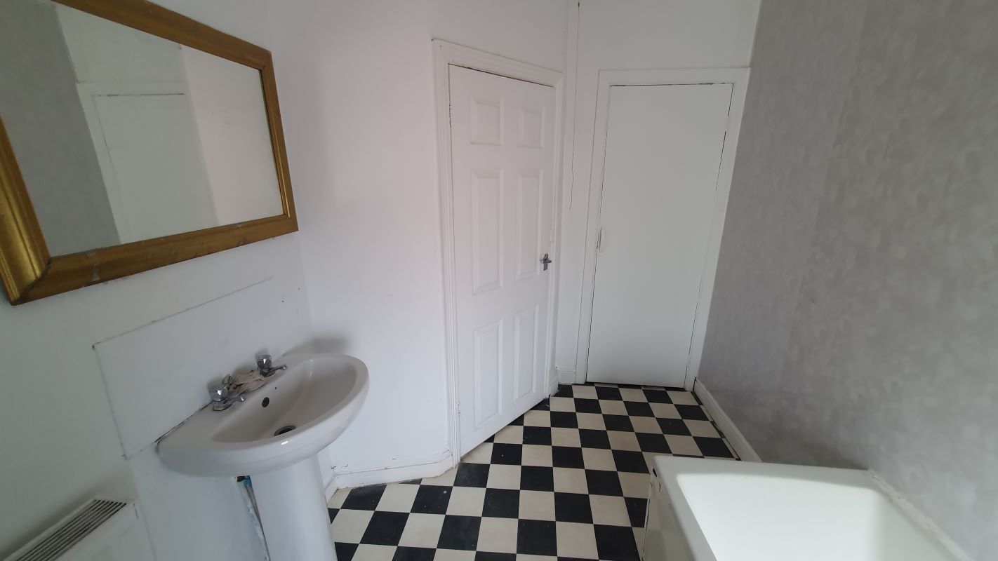 29 Gill Street, Dudley, West Midlands, DY2 9LQ