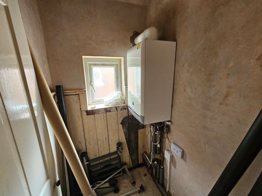 26 Bearwood Road, Smethwick, West Midlands, B66 4HH