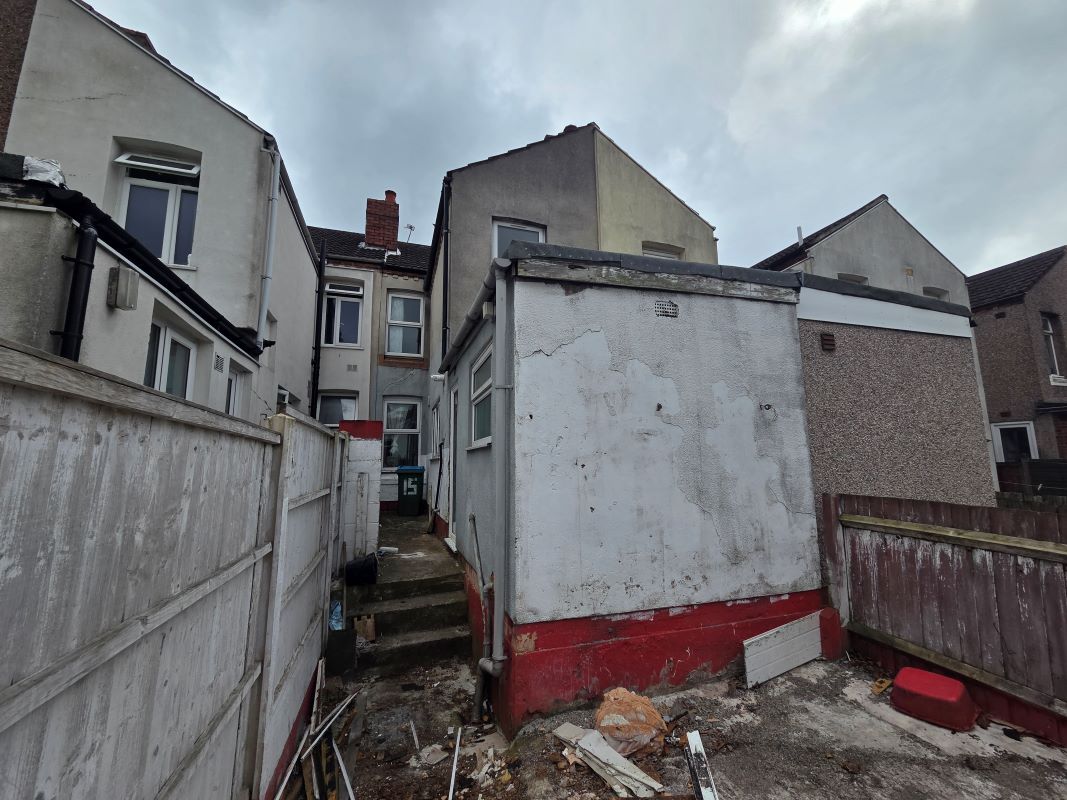 15 Coronation Road, Coventry, West Midlands, CV1 5BW
