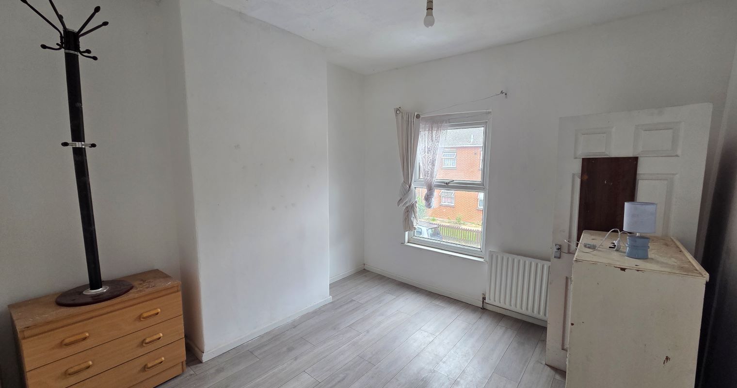 15 Coronation Road, Coventry, West Midlands, CV1 5BW