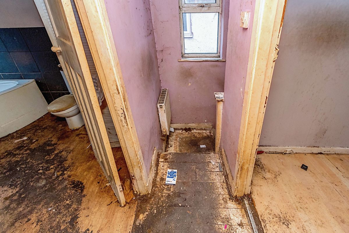 10 Crathorne Avenue, Wolverhampton, West Midlands, WV10 6BT