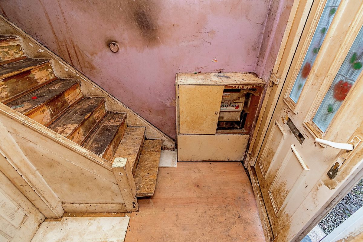 10 Crathorne Avenue, Wolverhampton, West Midlands, WV10 6BT