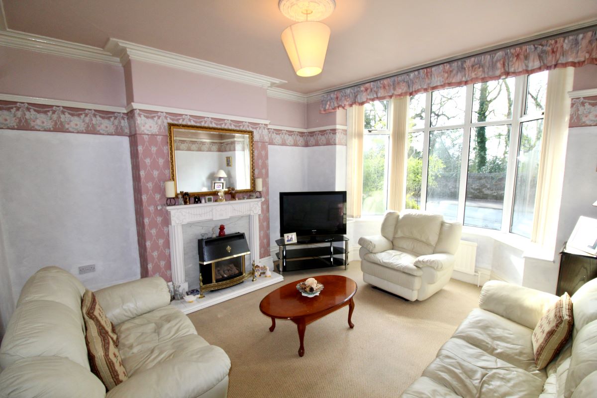 128 Church Road, Bolton, Lancashire, BL1 6HH