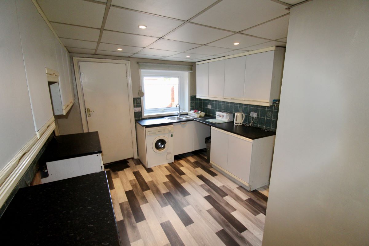 128 Church Road, Bolton, Lancashire, BL1 6HH