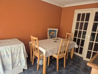 71 Apollo Drive, Nottingham, Nottinghamshire, NG6 7AE